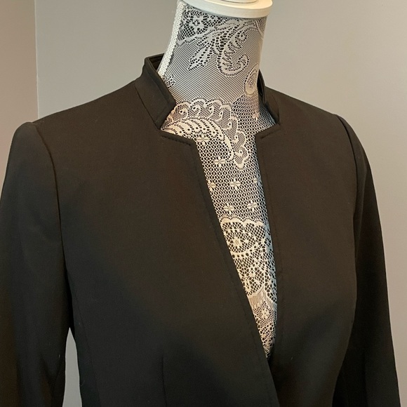 Banana Republic Blazer - Picture 5 of 12